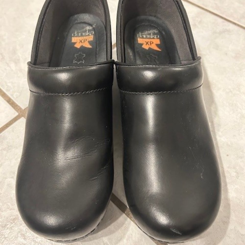 dansko XP size 40 Clog
